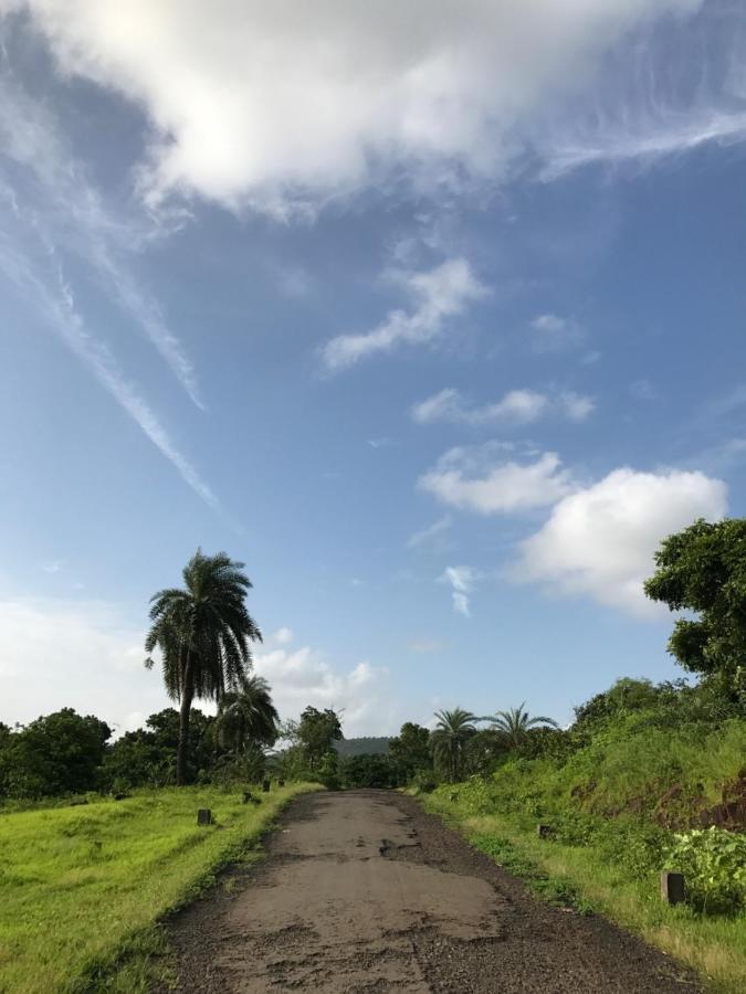 Zohra Baugh, A Green & Organic Farmhouse Stay With All Amenities Dahanu Exterior photo